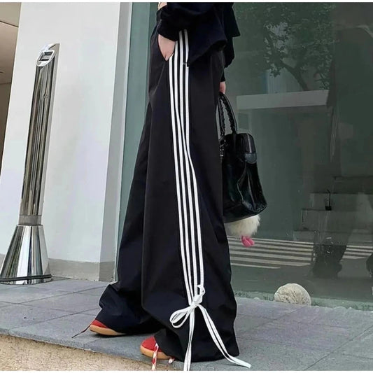 Kurdele Detay Çizgili Şeritli Unisex Oversize Eşofman Altı