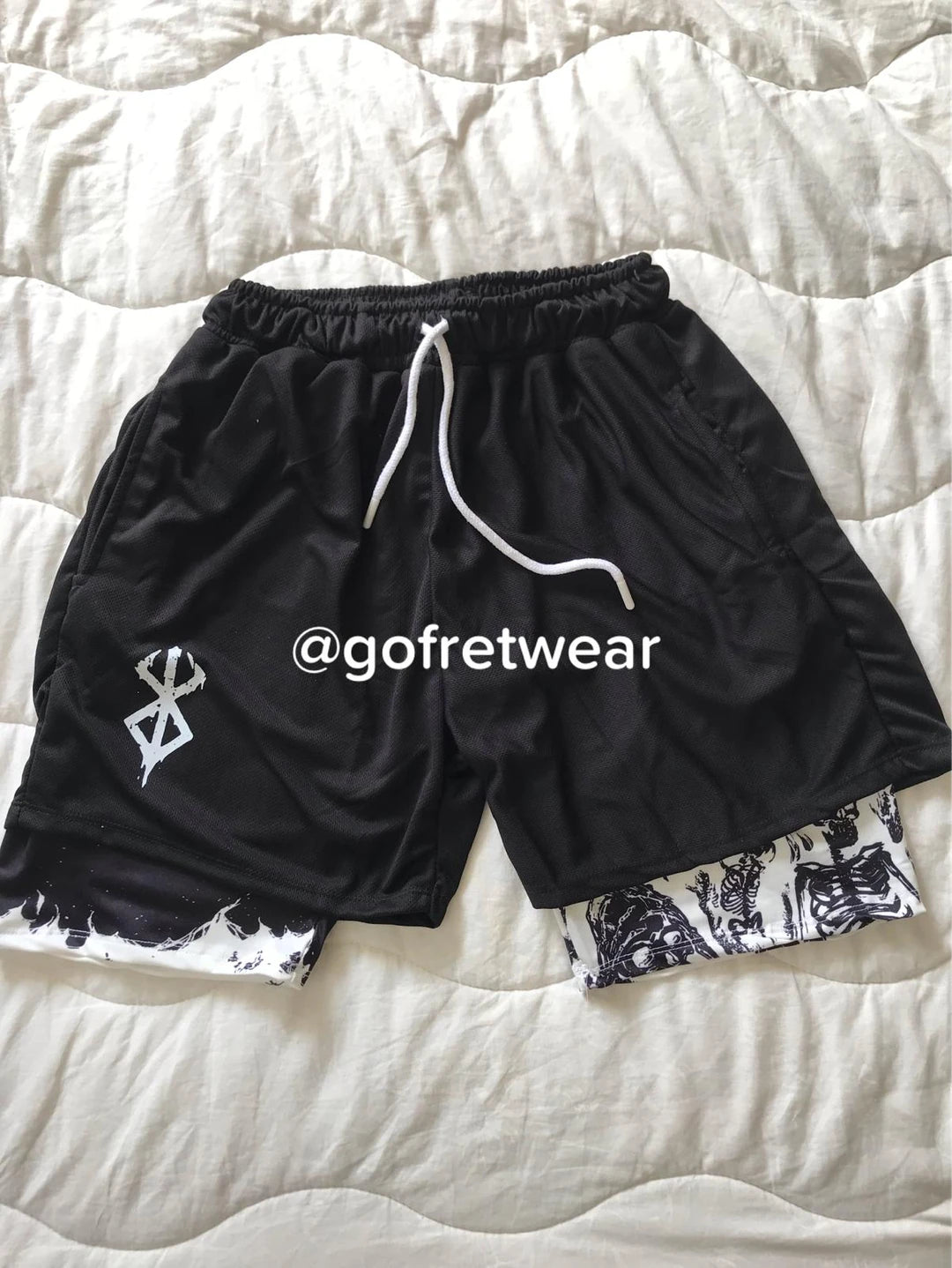 Anime Berserk Streetwear Siyah - Beyaz Şort