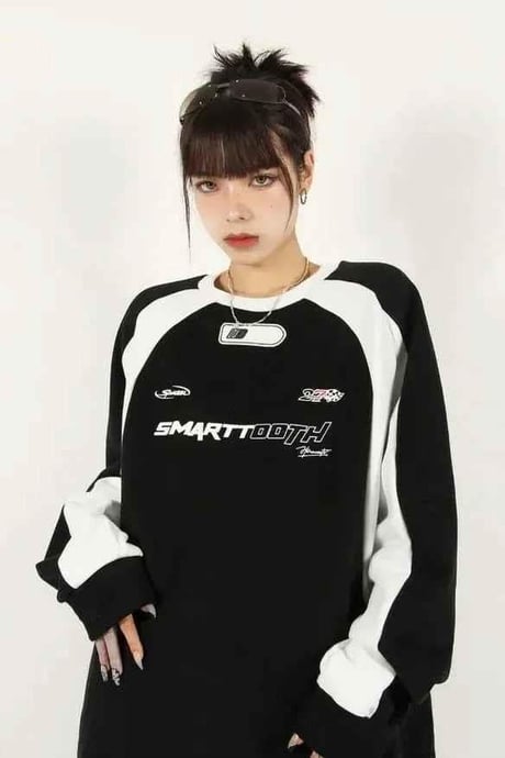 Siyah Y2K Streetwear Smarttooth Baskılı Bisiklet Yaka Sweatshirt